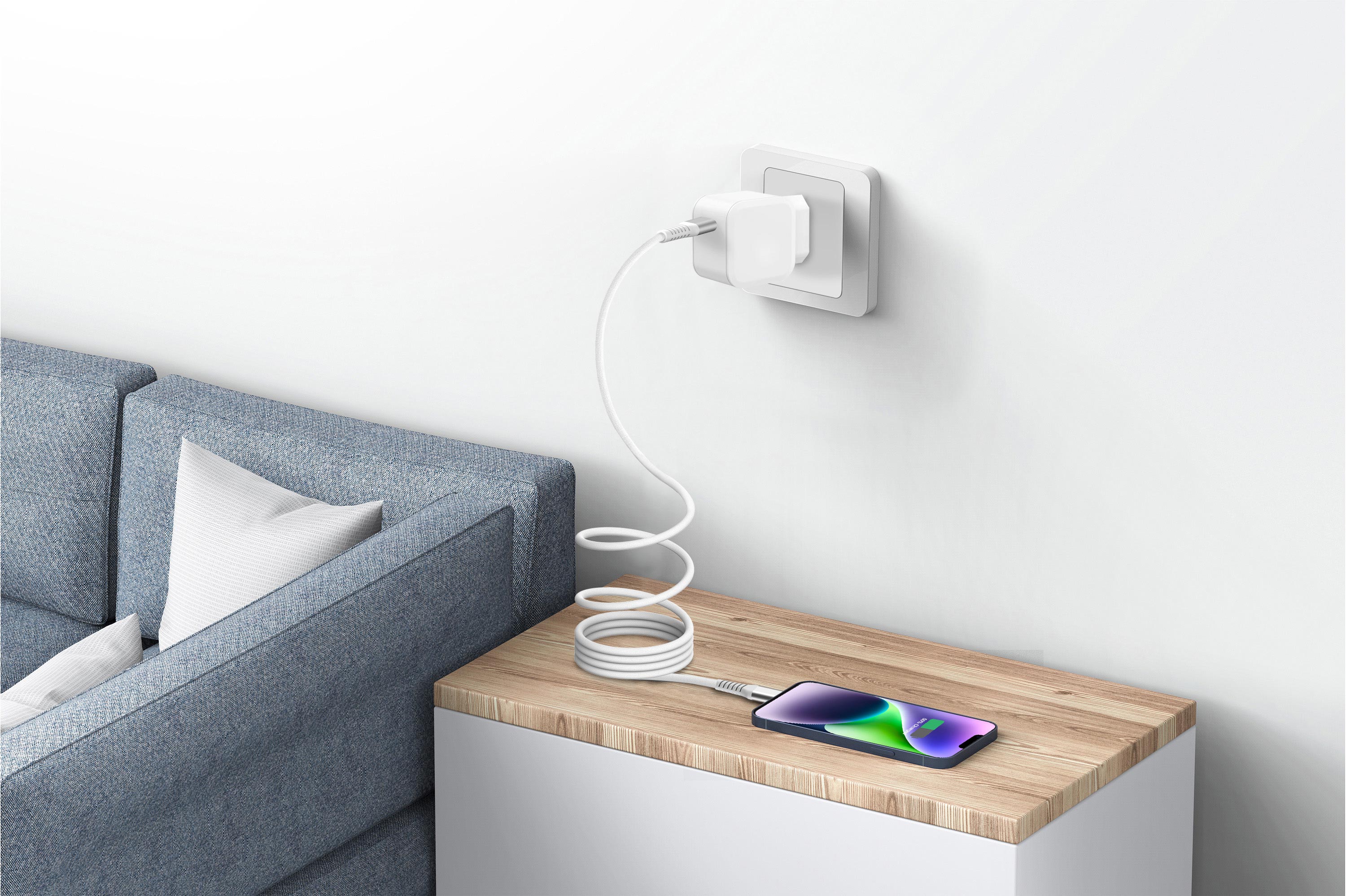 Nevox USB-C zu USB-C Kabel 240 W aufrollbar 1 m weiss